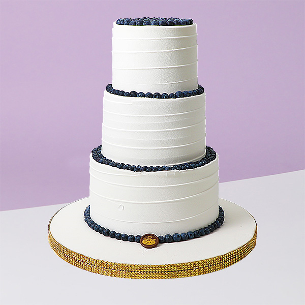 Engagements & Weddings 32