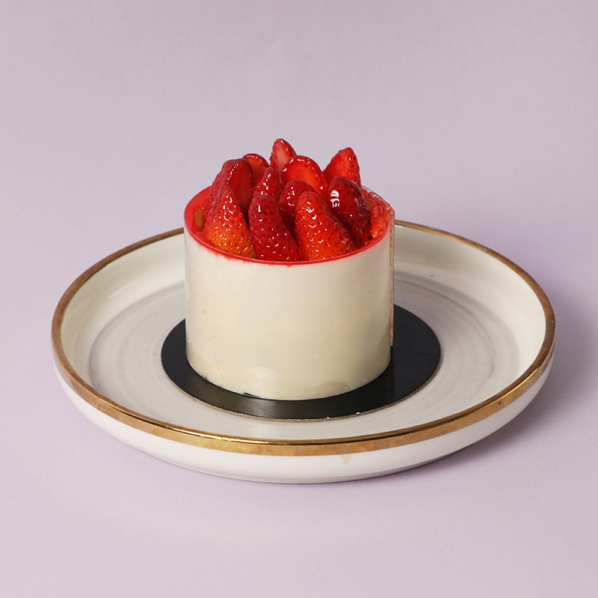 Strawberry Cake Pieces