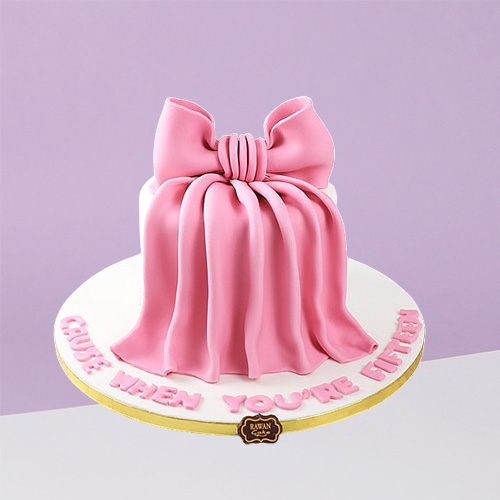 Bow Cake 2